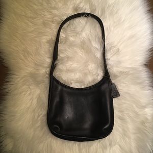 🎱Vintage Coach shoulder bag